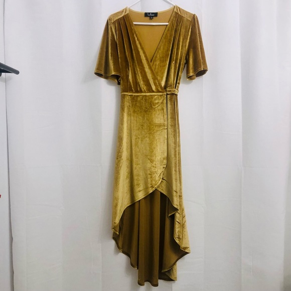 Lulus Dresses & Skirts - LuLus Gold Velvet Wrap Dress Flutter Sleeves